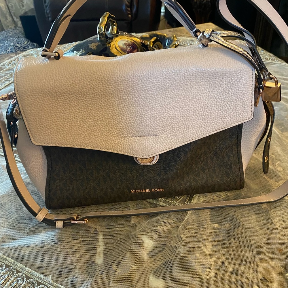 michael kors never worn